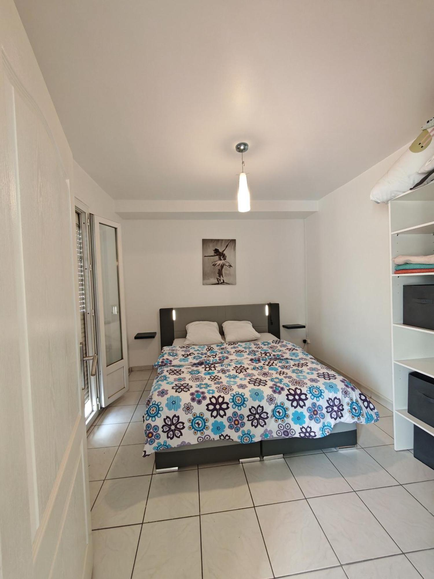 F1 200 Metre De La Gare Apartment Perpignan Bagian luar foto